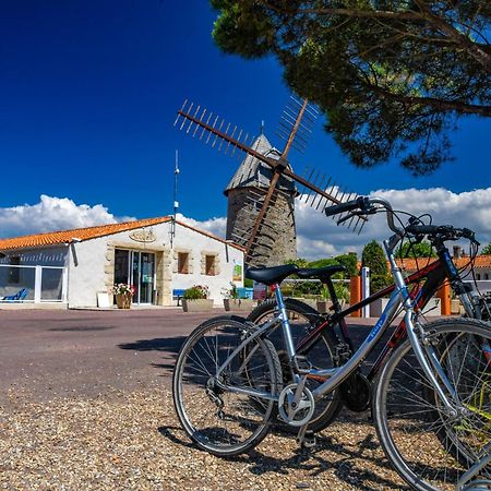 Camping Le Moulin De La Salle لي سابلِ دولونْ المظهر الخارجي الصورة