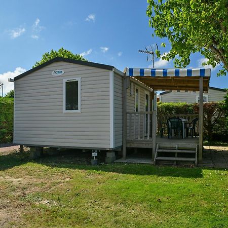 Camping Le Moulin De La Salle لي سابلِ دولونْ المظهر الخارجي الصورة