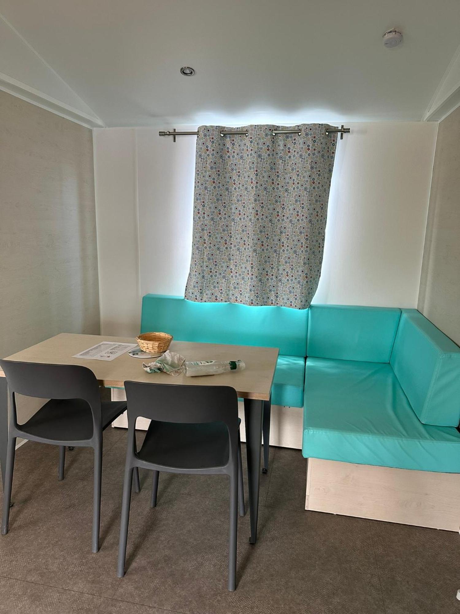 Camping Le Moulin De La Salle لي سابلِ دولونْ المظهر الخارجي الصورة