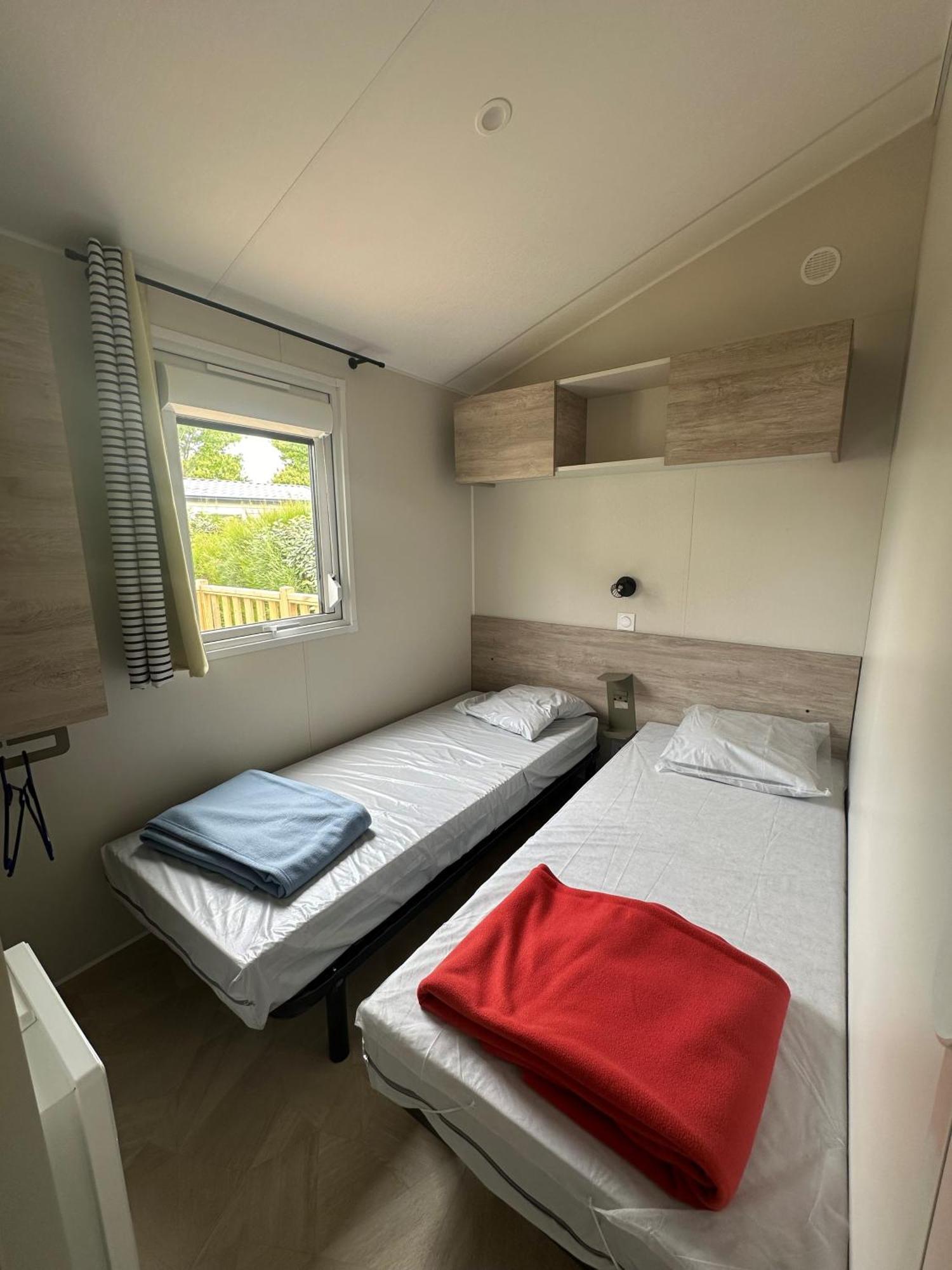 Camping Le Moulin De La Salle لي سابلِ دولونْ المظهر الخارجي الصورة