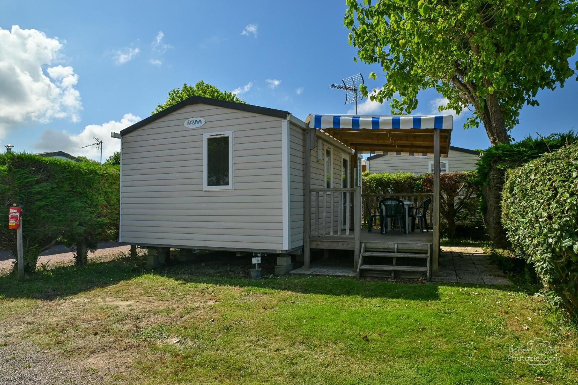 Camping Le Moulin De La Salle لي سابلِ دولونْ المظهر الخارجي الصورة